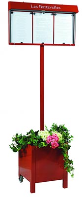 Porte menu sur pied sur jardinière - 36347274-283364542.jpg