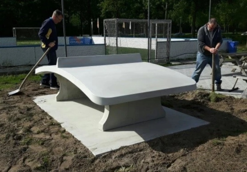 Table de multisports en béton - 44179773-216844141.jpg