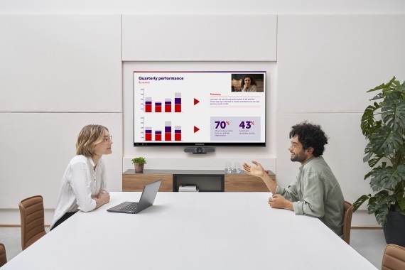 Barre de visioconférence Barco ClickShare Bar Pro - Caméra 4K 120°  - 46417477-842181743.jpg