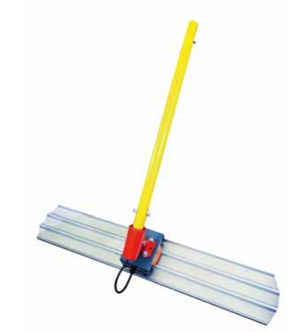 Règle vibrante à batterie - Lame 1,2 m - 47127462-313331483.jpg