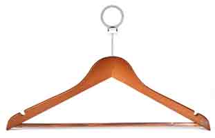 Cintre en bois  - 47745341-822152864.jpg