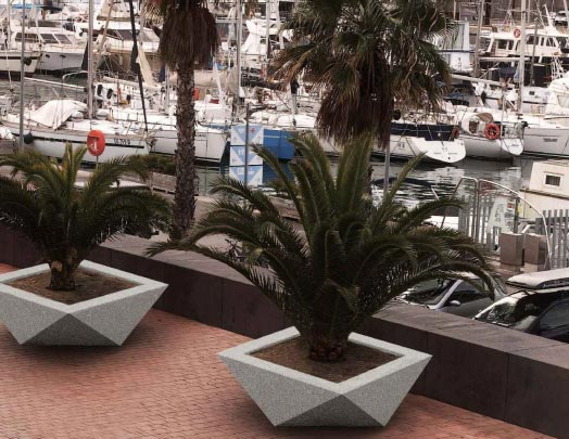 Bac de plantation en béton - 52417767-463121422.jpg