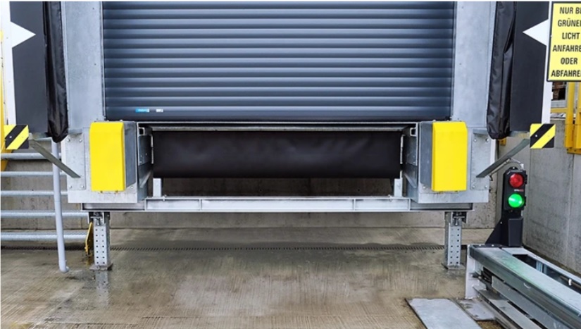 Niveleur de quai hydraulique à lèvre télescopique - Capacité 60 kN - Inclinaison 5° - 57527498-211572834.jpg