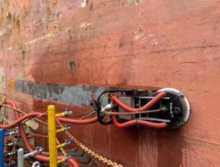 Robot magnétique de décapage haute pression - 3000 bars - 57729288-217842871.jpg