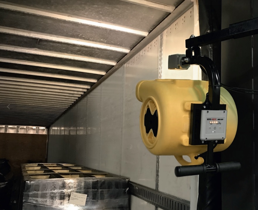 Ventilateur pour quai de chargement avec LED - Capacité de 53,80 m3/min à 67,95 m3/min - 63266295-432926742.jpg