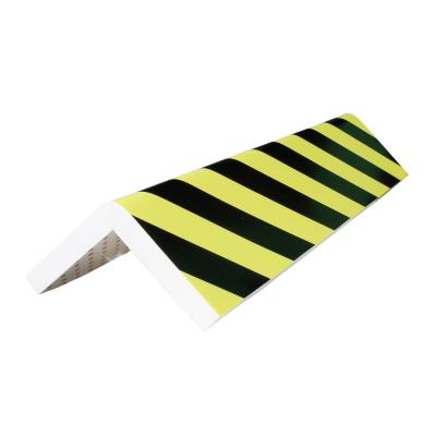 Protection d'angle en mousse EVA 75x40mm - noir/jaune