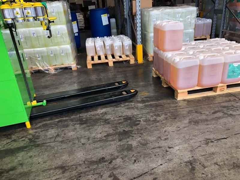 Manipulateur industriel sur transpalette - Charge 50 kg - Rayon d’action: 2530 mm - 4 axes  - 72356413-821273321.jpg