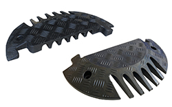 Passe cable 6 canaux - 73742428-458397252.jpg