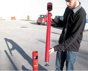 Potelet cendrier en acier - 75345343-887183669.jpg