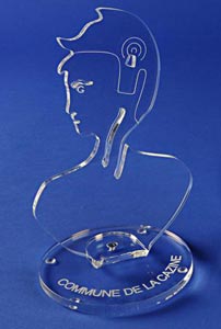 Marianne de bureau plexiglas 21 cm Ht - 8705350-528555822.jpg