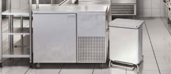 Conteneur statique à pédale inox brillant 70 L - 94397759-723695645.jpg