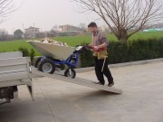 Brouette électrique 500 kg - Cuve de 330 ou 660 L - Pente admissible 30%