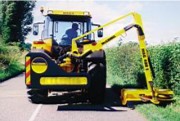 Débroussailleuse pour tracteur