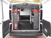 Aménagement et étagères pour fourgonnette Renault Trafic