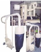 Aspirateur à rives autonomes