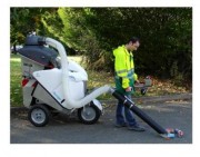 Aspirateur de trottoir