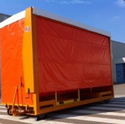 Bâche sur-mesure pour conteneur