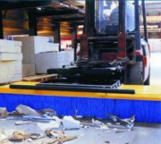 Balai électrique pousseur