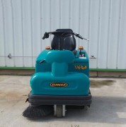 Balayeuse autoportée d'occasion 63 L