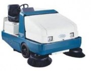 Balayeuse industrielle en location
