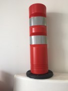 Balise de signalisation auto-relevable rouge J12 - Diam.200 mm x H.750 mm