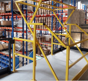 Barrières écluses pour mezzanine