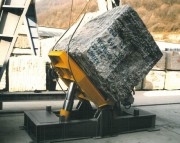 Basculeur de charge industriel