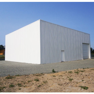 Bâtiment industriel fermé et isolé avec acrotère - Superficie : 620 m²