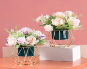 Bouquet en vase - Structure en fer - Couleur : Dorée