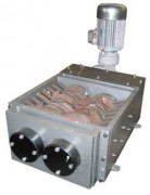 Broyeur à cisailles rotatives pour déchets ménagers