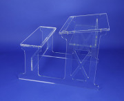 Bureau écolier en Plexiglas plateau cristal
