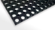 Caillebotis caoutchouc - Epaisseur : 13 à 22 mm - Dimensions : Standard ou sur mesure - Résistant aux charges élevées
