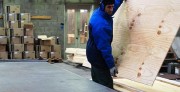 Caisse en bois contreplaqué