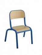 Chaise scolaire à piétement monobloc