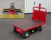 Chariot à plateau motorisé