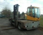 Chariot élévateur latéral d'occasion Baumann