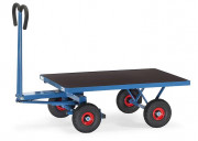 Char à bras plateau