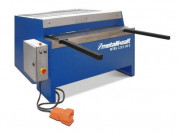 Cisaille motorisée à pédale