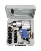 Clé à chocs universelle en coffret