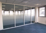 Cloison de bureau vitrée toute hauteur