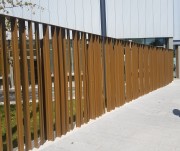 Clôture contemporaine anti escalade