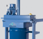 Compacteur de déchets dangereux