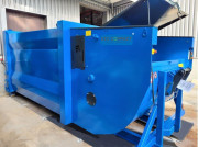 Compacteur monobloc à pelle