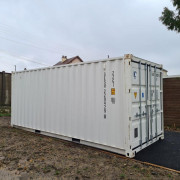 Conteneur maritime 20 pieds occasion - Longueur 6 m - Capacité de charge 28 250 kg