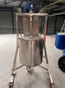Cuve inox 70l mélangeur agitateur chauffant