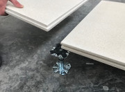 Dalle de plancher surélevé