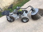 Desherbeuse autoportée