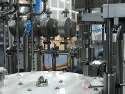 Doseuse sur-mesure - Cadence jusqu'à 15 000 flacons/h