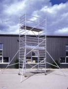 Echafaudage roulant second oeuvre - Aluminium - Charge admissible par roue : 500 kg