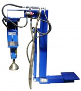 Enfonce pieux à percussions hydraulique